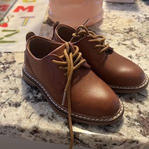 Toddler dress shoes
